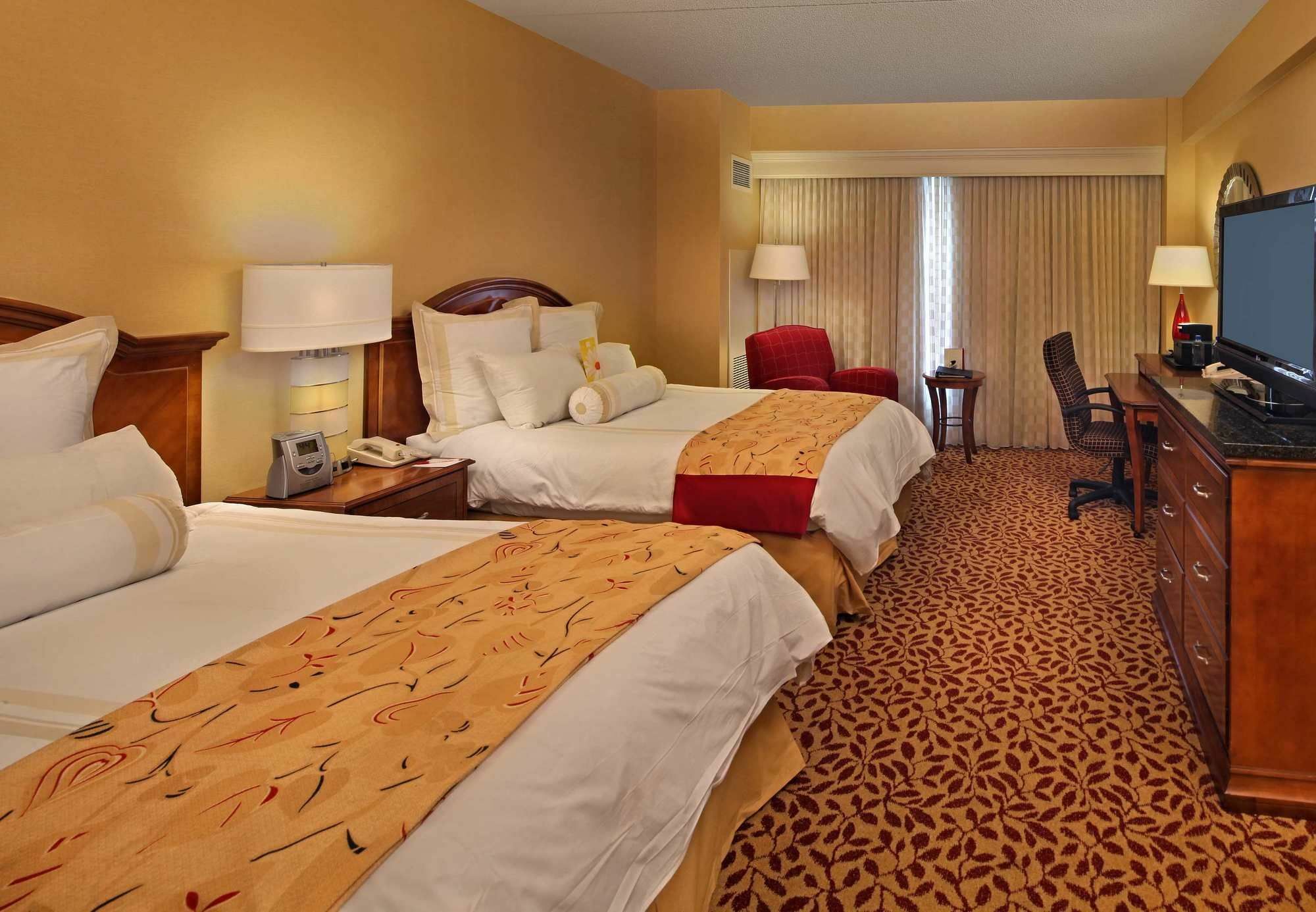 Mystic Marriott Hotel And Spa Groton Habitación foto